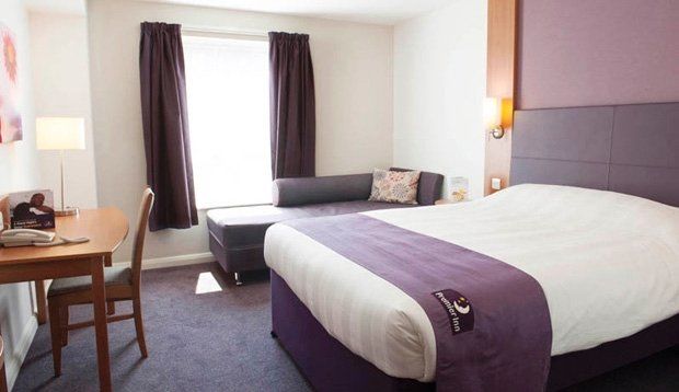 Premier Inn Хантингдон Экстерьер фото